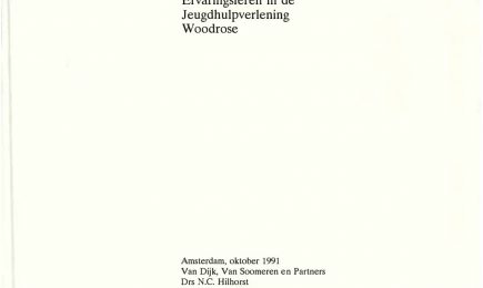 Eindrapportage Experiment Ervaringsleren in de jeugdhulpverlening Woodrose – Eindrapportage Experiment Ervaringsleren in de jeugdhulpverlening Woodrose