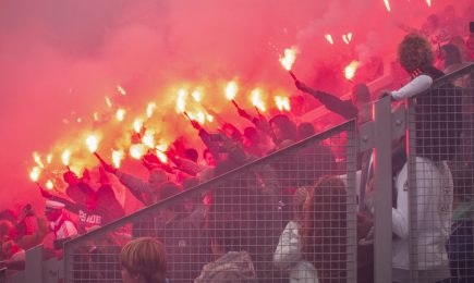 Excessief geweld op en om de voetbalvelden